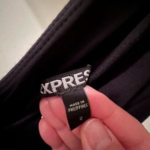 LBD from express! Zipper back dress, perfect for date night.